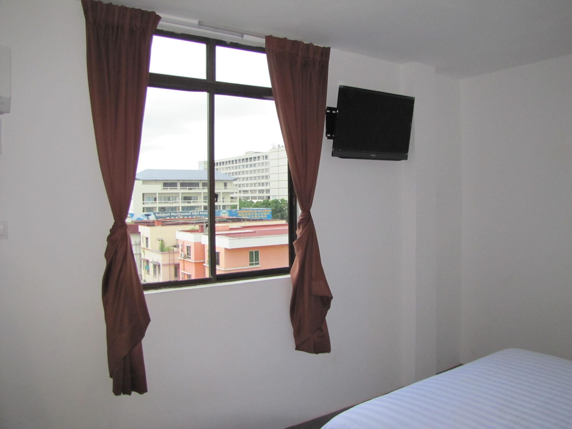 Park Hotel Kota Kinabalu Zewnętrze zdjęcie