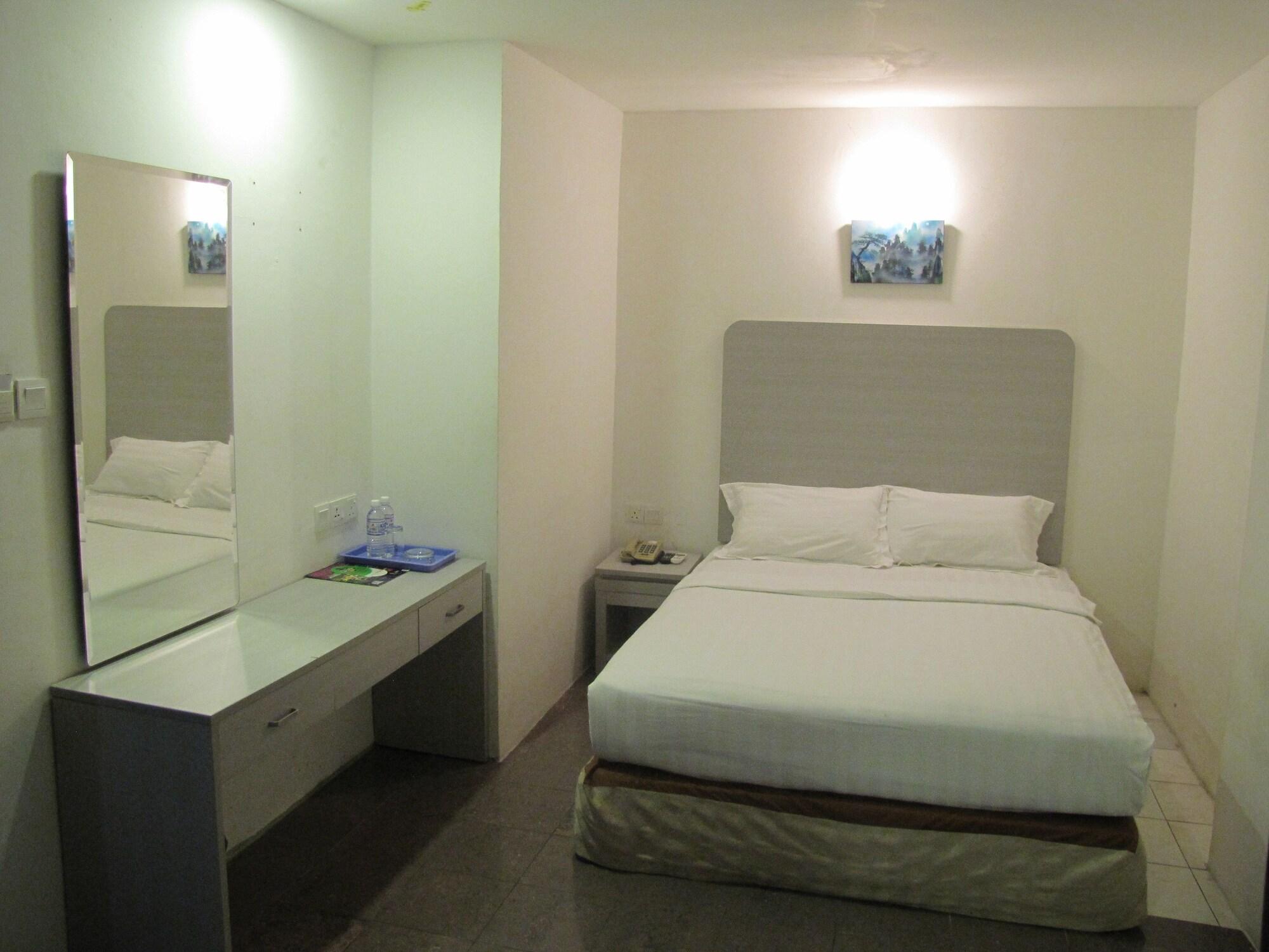 Park Hotel Kota Kinabalu Zewnętrze zdjęcie