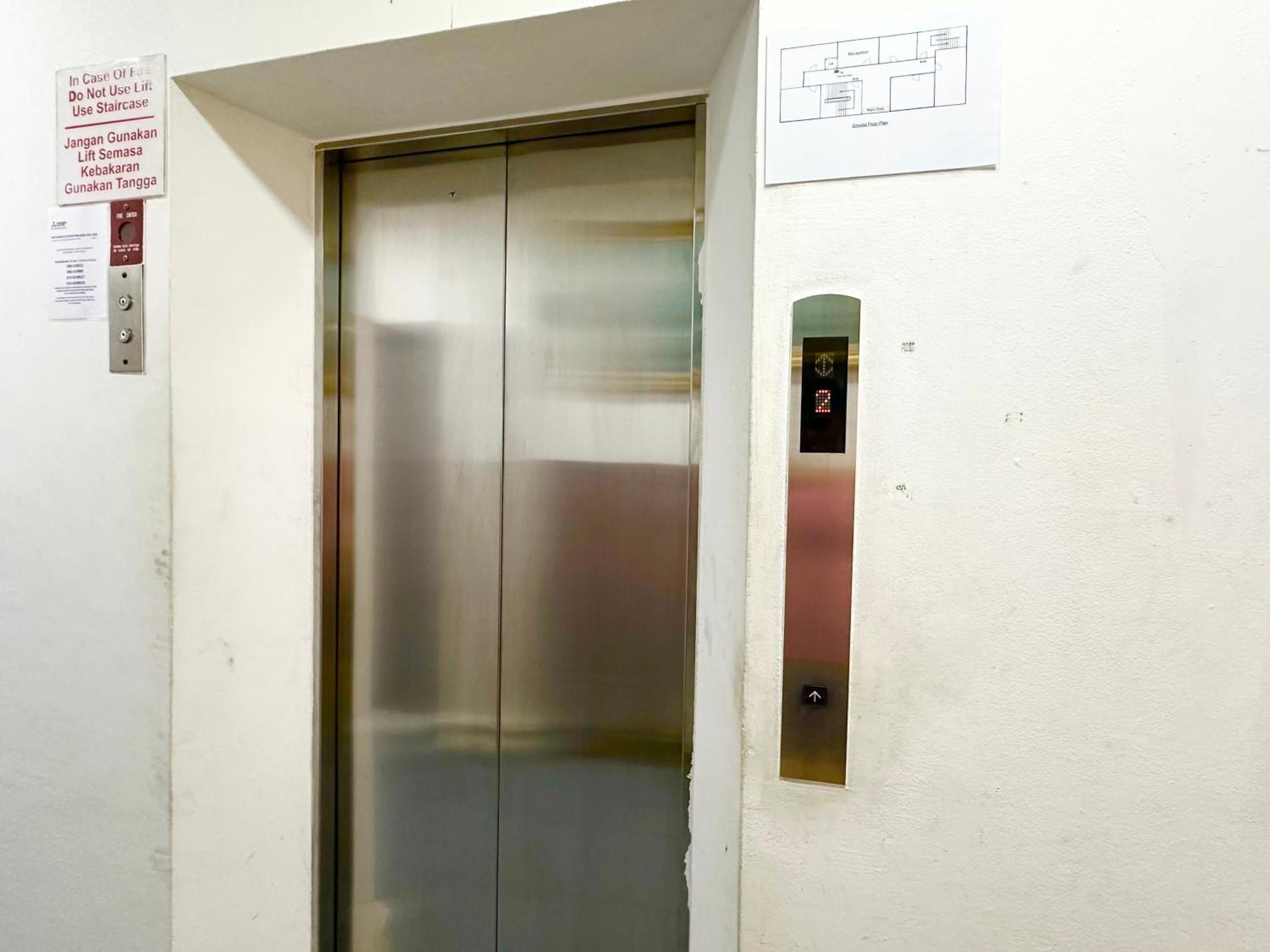 Park Hotel Kota Kinabalu Zewnętrze zdjęcie