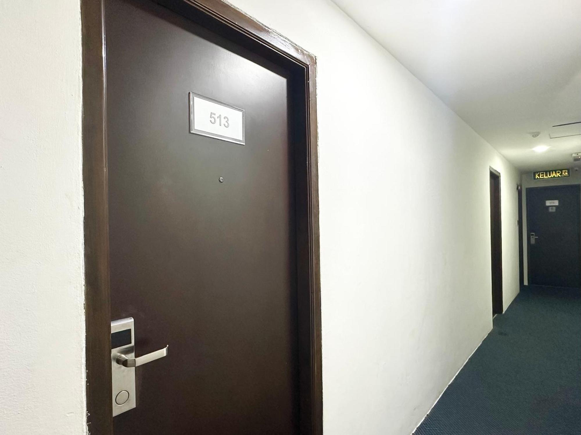 Park Hotel Kota Kinabalu Zewnętrze zdjęcie