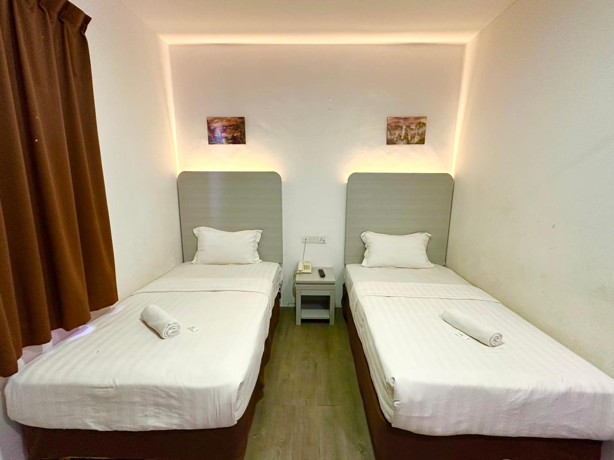 Park Hotel Kota Kinabalu Zewnętrze zdjęcie