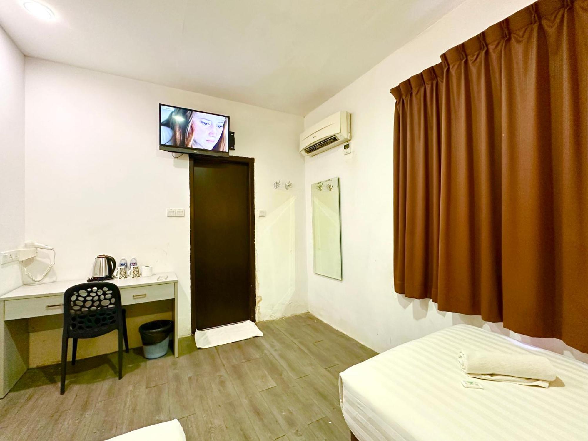 Park Hotel Kota Kinabalu Zewnętrze zdjęcie