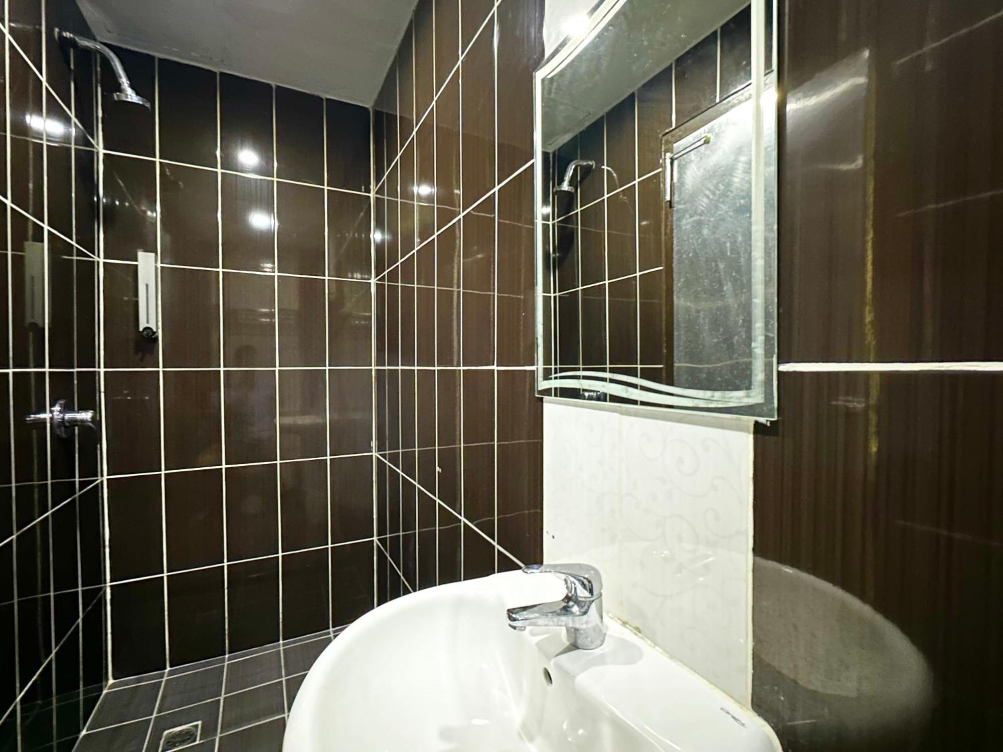 Park Hotel Kota Kinabalu Zewnętrze zdjęcie